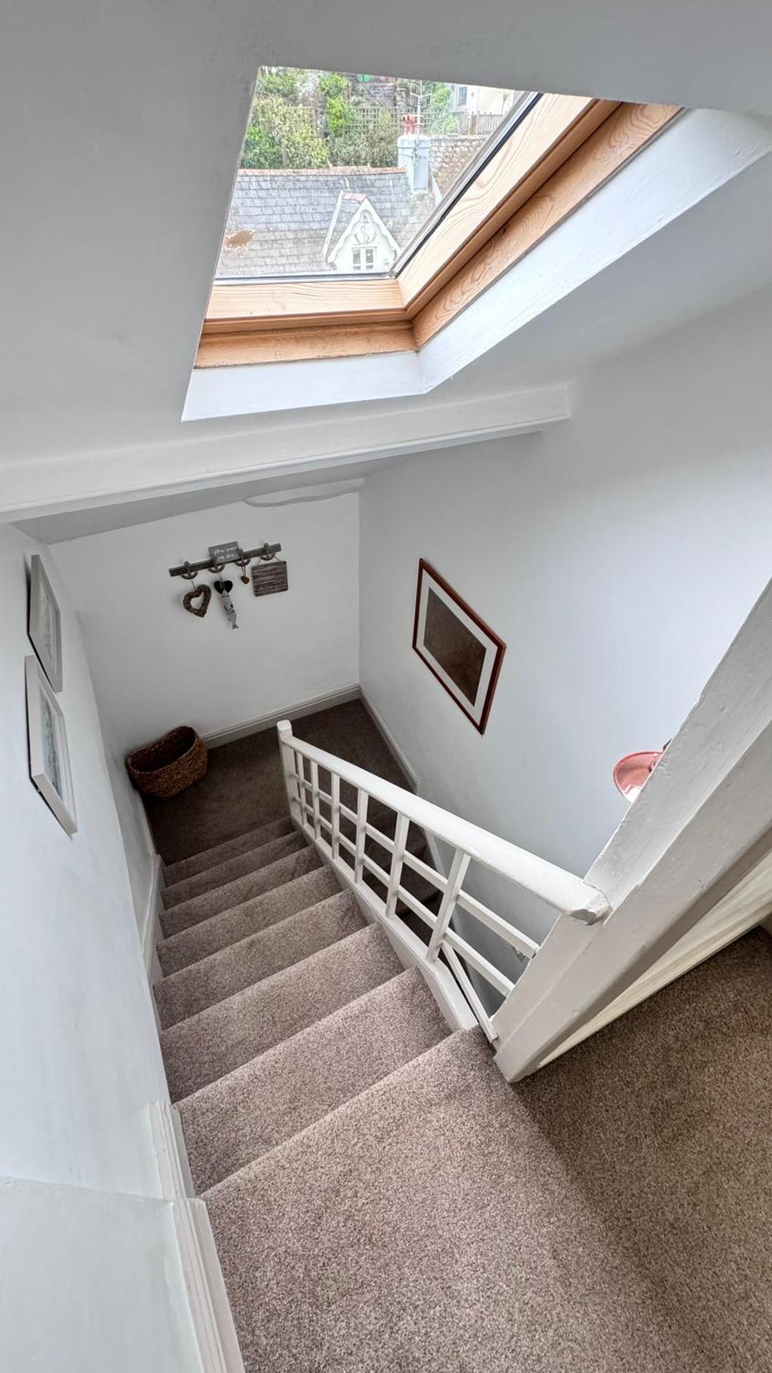 Nancie'S Place - Dartmouth Town Center With Private Parking - A Traditional Georgian Private Duplex Apartment - Beautifully Refurbished - Two Bedrooms, Bathroom, Kitchen And Lounge Diner מראה חיצוני תמונה